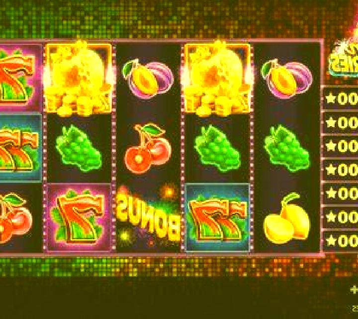 Golden Strawberries slot